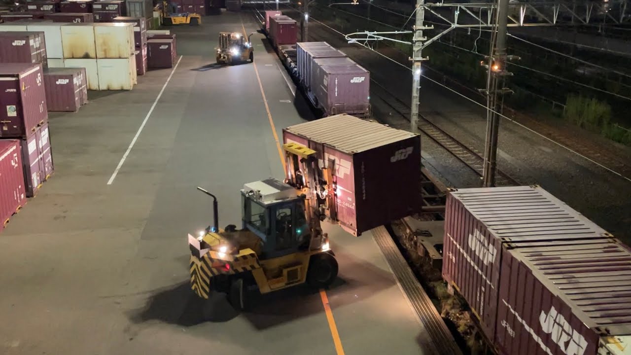 【静岡貨物駅】12ftコンテナ用フォークリフトによるコンテナ積込作業