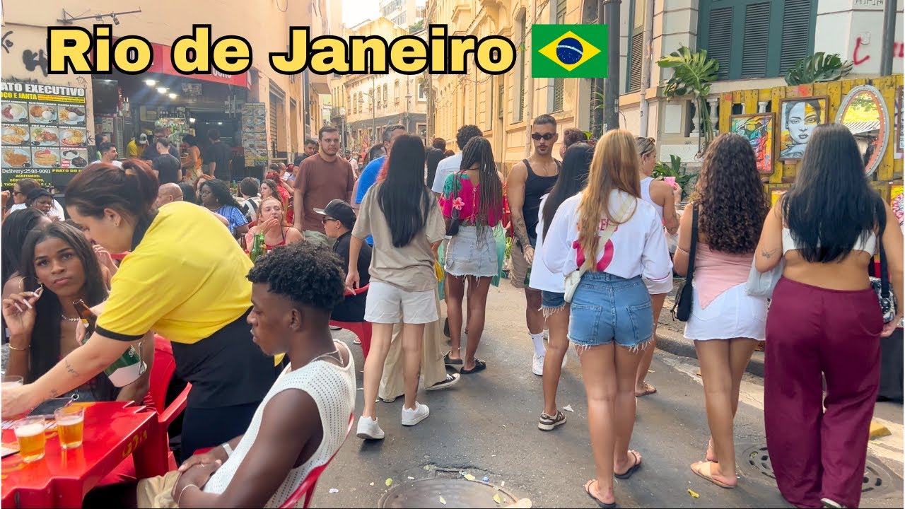 SUNDAY AT THE GLÓRIA STREET MARKET – RIO DE JANEIRO【4K】