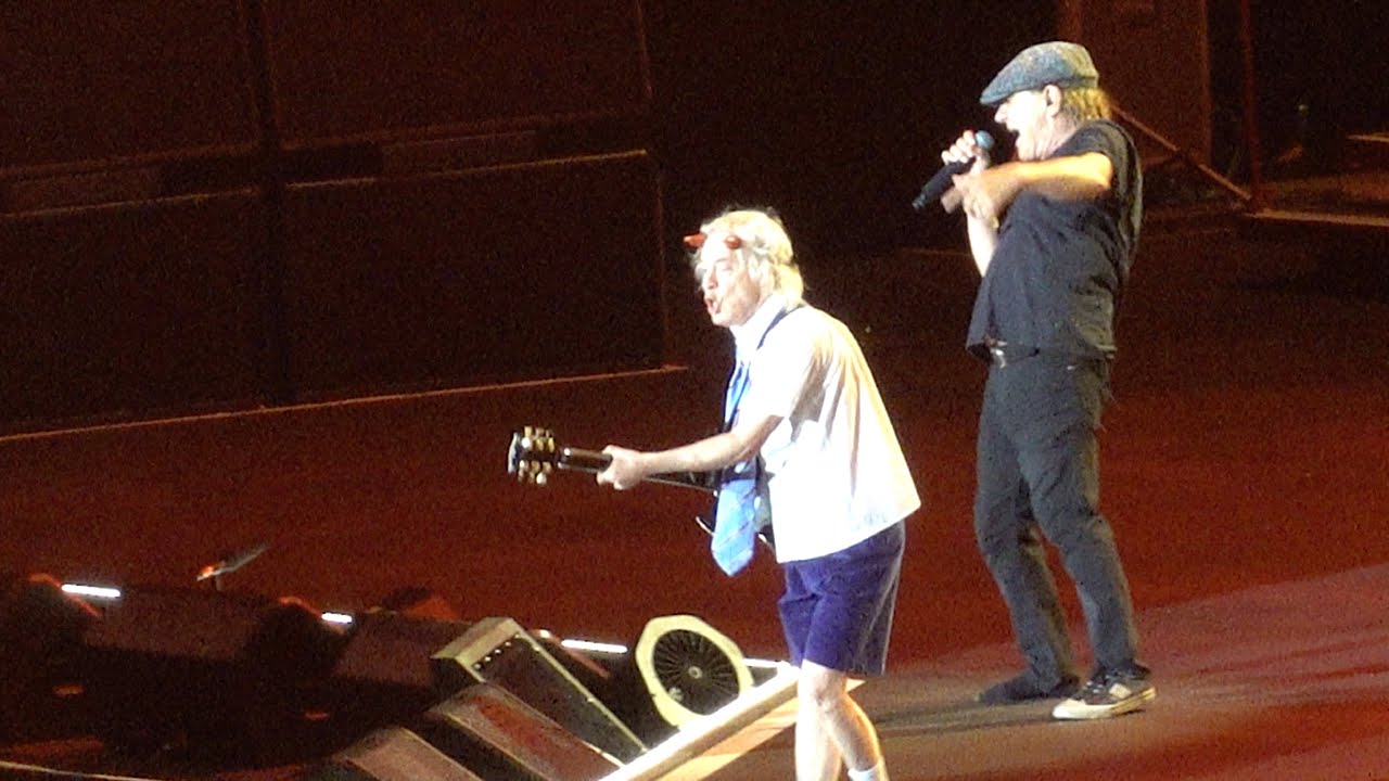 AC/DC - Highway To Hell (Live) US Bank Stadium - Minneapolis, Minnesota 10 APRIL 2025 Fan Filmed