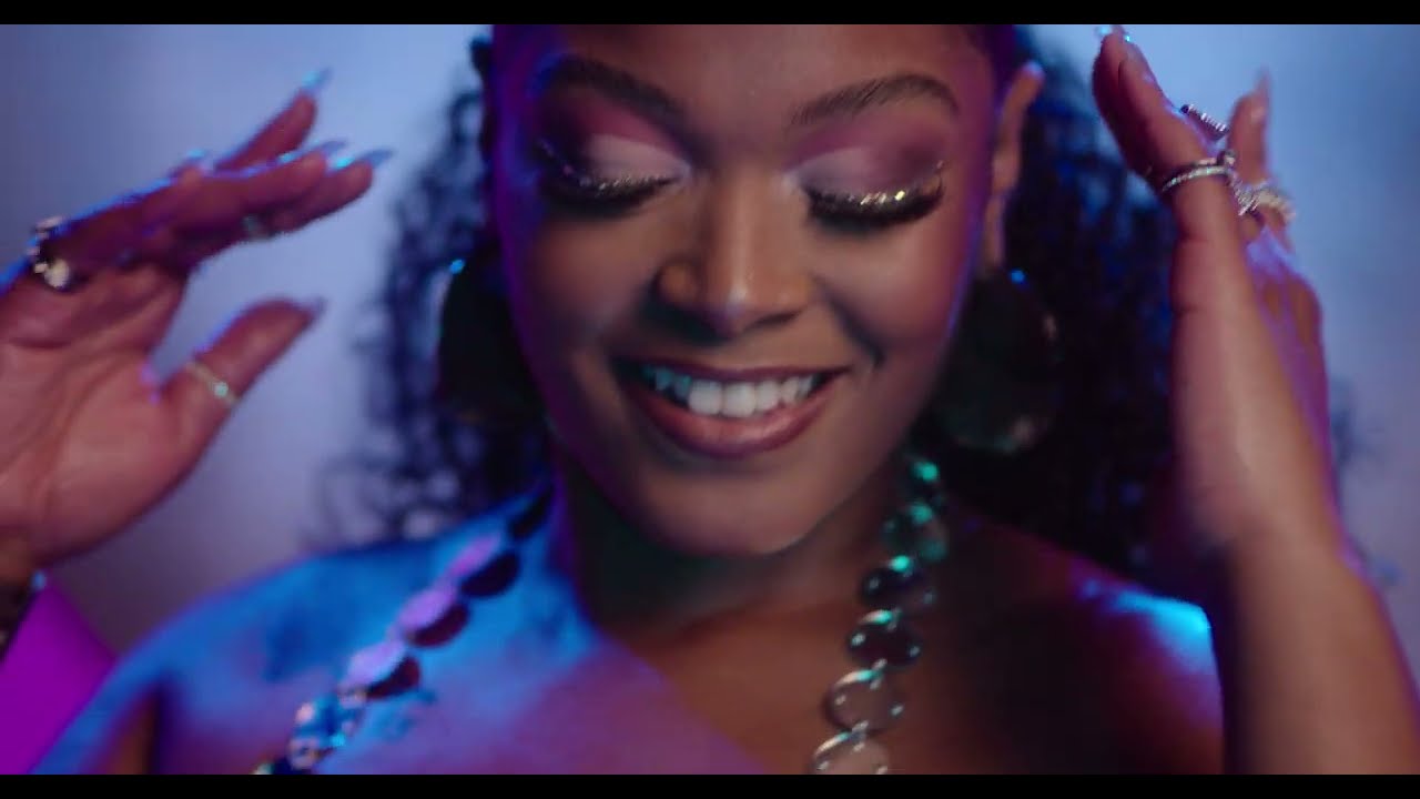 D’Zhari - Full Moon [Official Music Video]