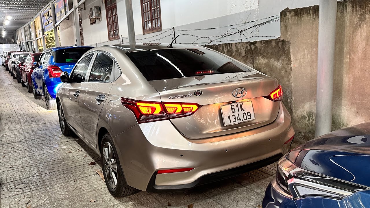Accent at đặc biệt 218 đi 80 ngàn máy +số và keo chỉ rin xe liền lạc ko lỗi 360tr0917215512
