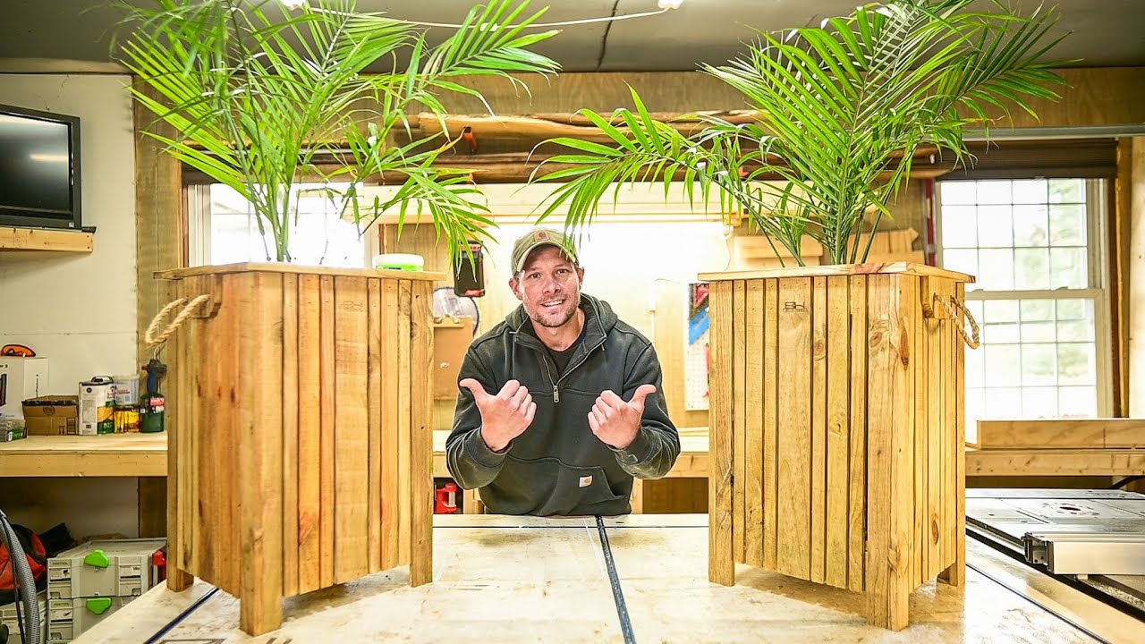 $10 in lumber... Build these Huge Planters.