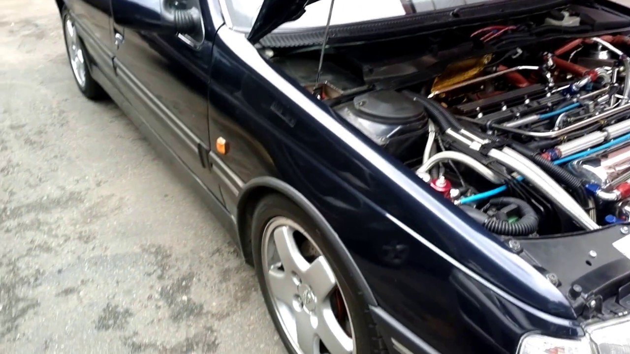 Peugeot 405 T16 en M&oacute;dena caf&eacute; Bs As Argentina