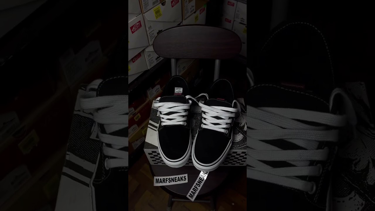 Vans skate chukka low pro black and white original brandnew.