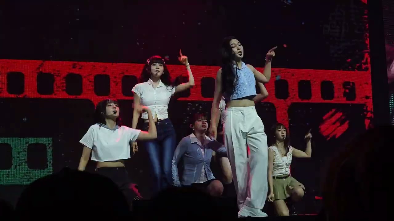 240901 STAYC(스테이씨) 1 Thing - STAYC MOVIE CLUB