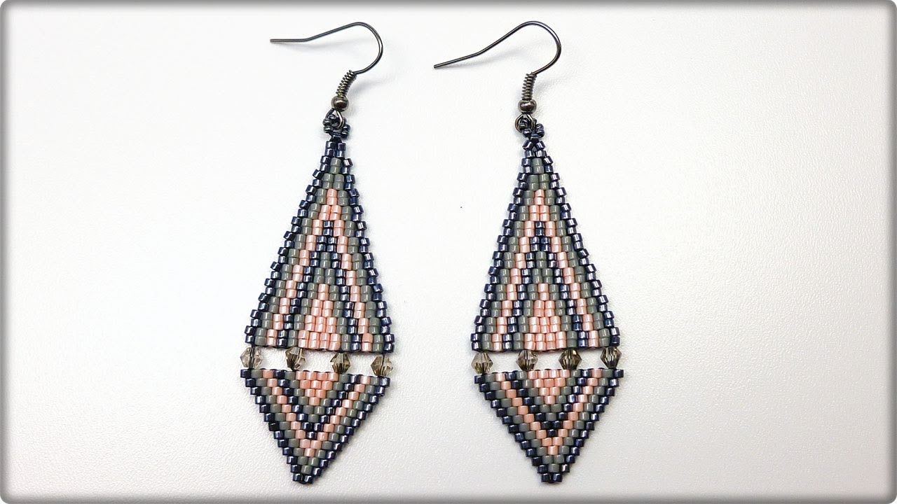 TheHeartBeading: Brick Stich Earrings Tutorial (no sound)