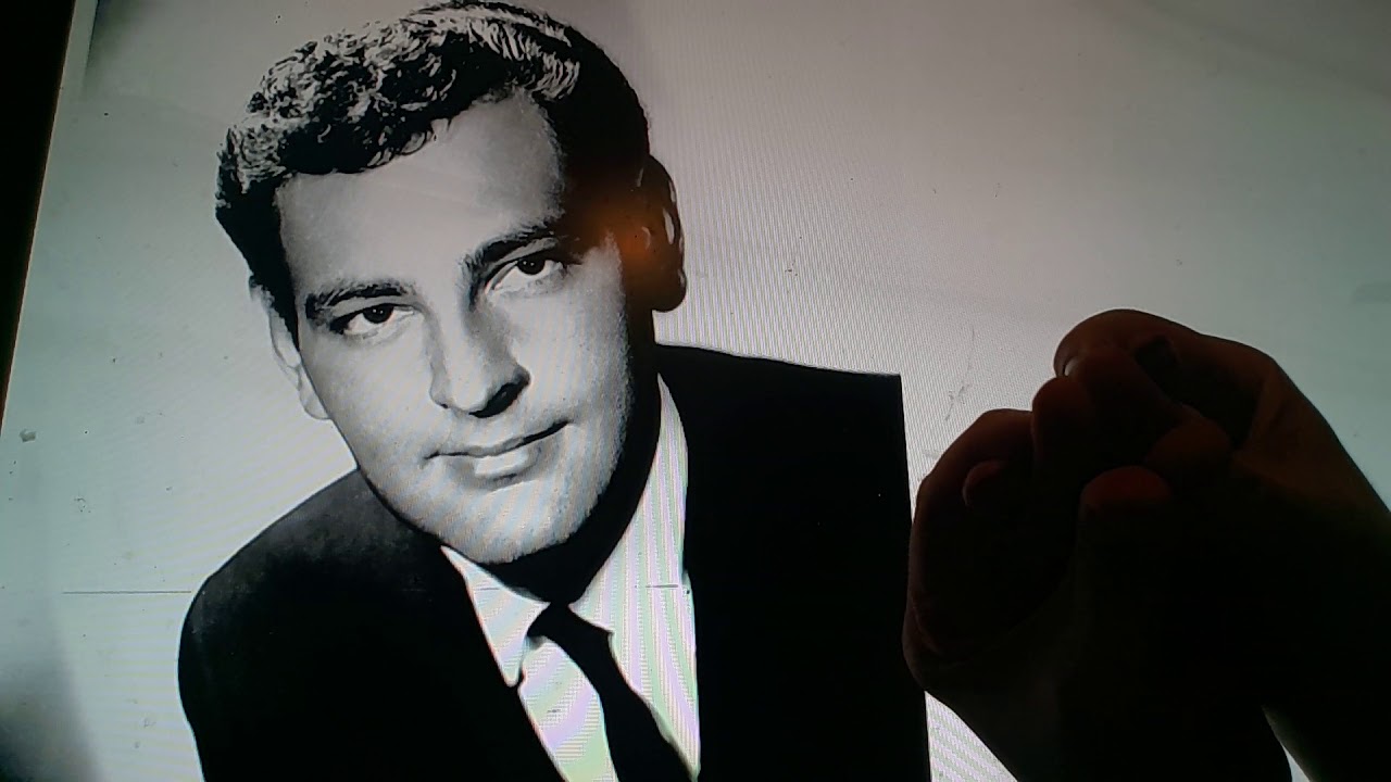Horacio the handsnake - Howard Greenfield