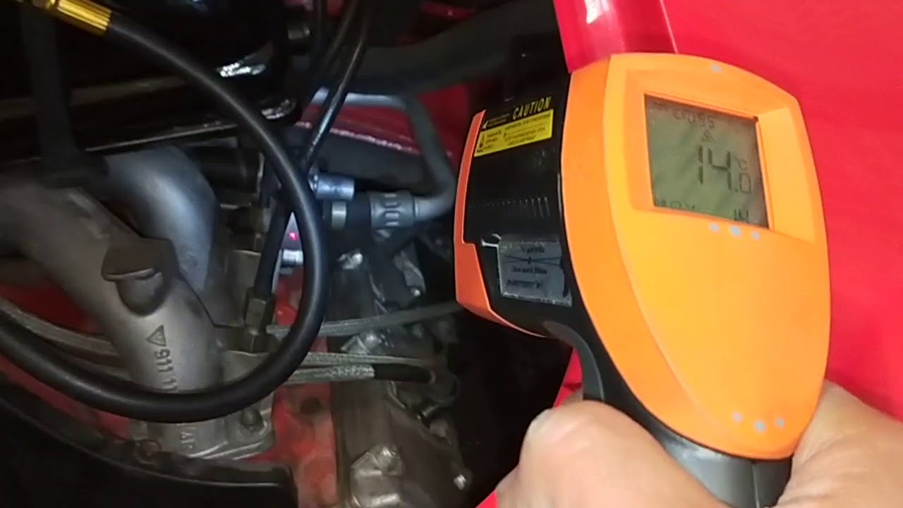 Porsche 911 SC - checking fuel pressure & aux air valve