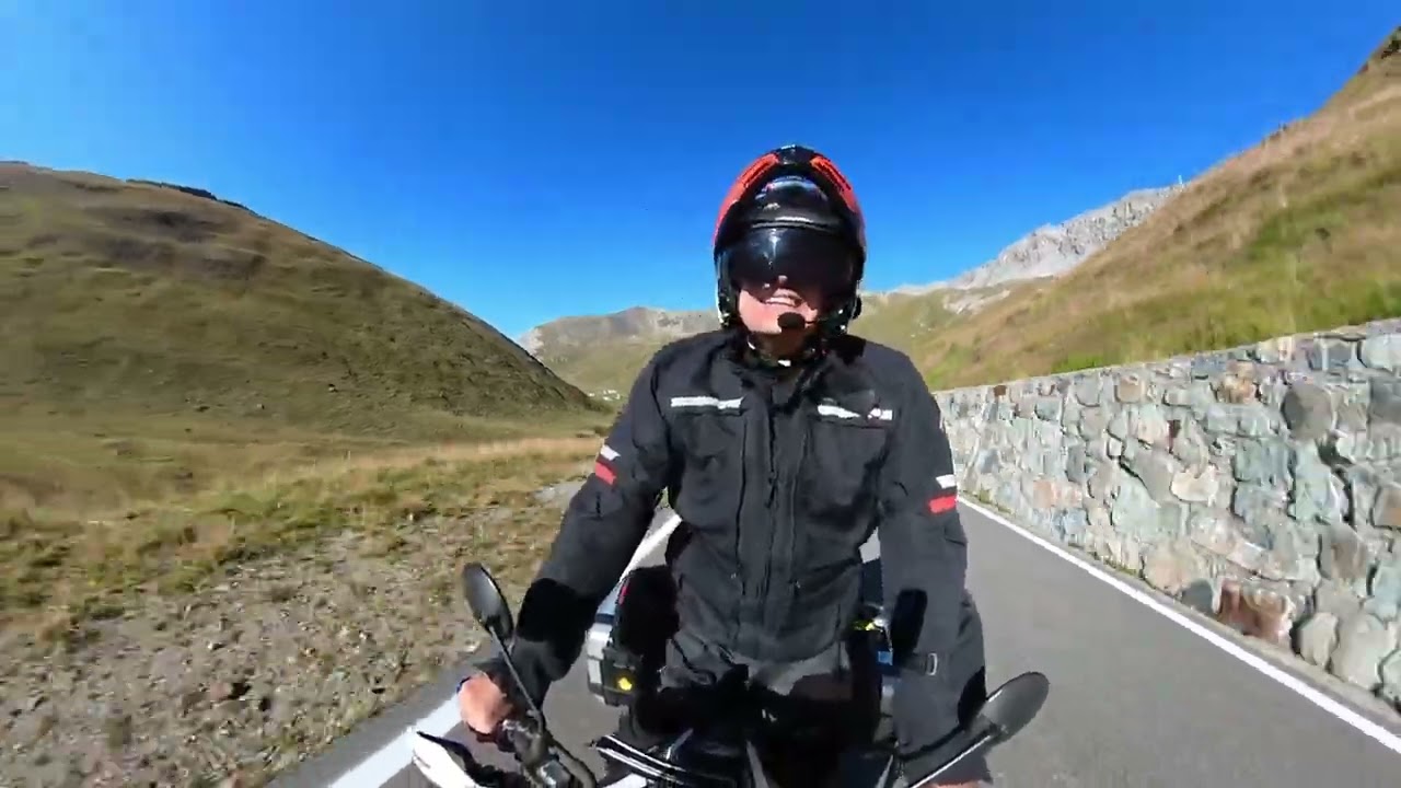 Stelvio in moto