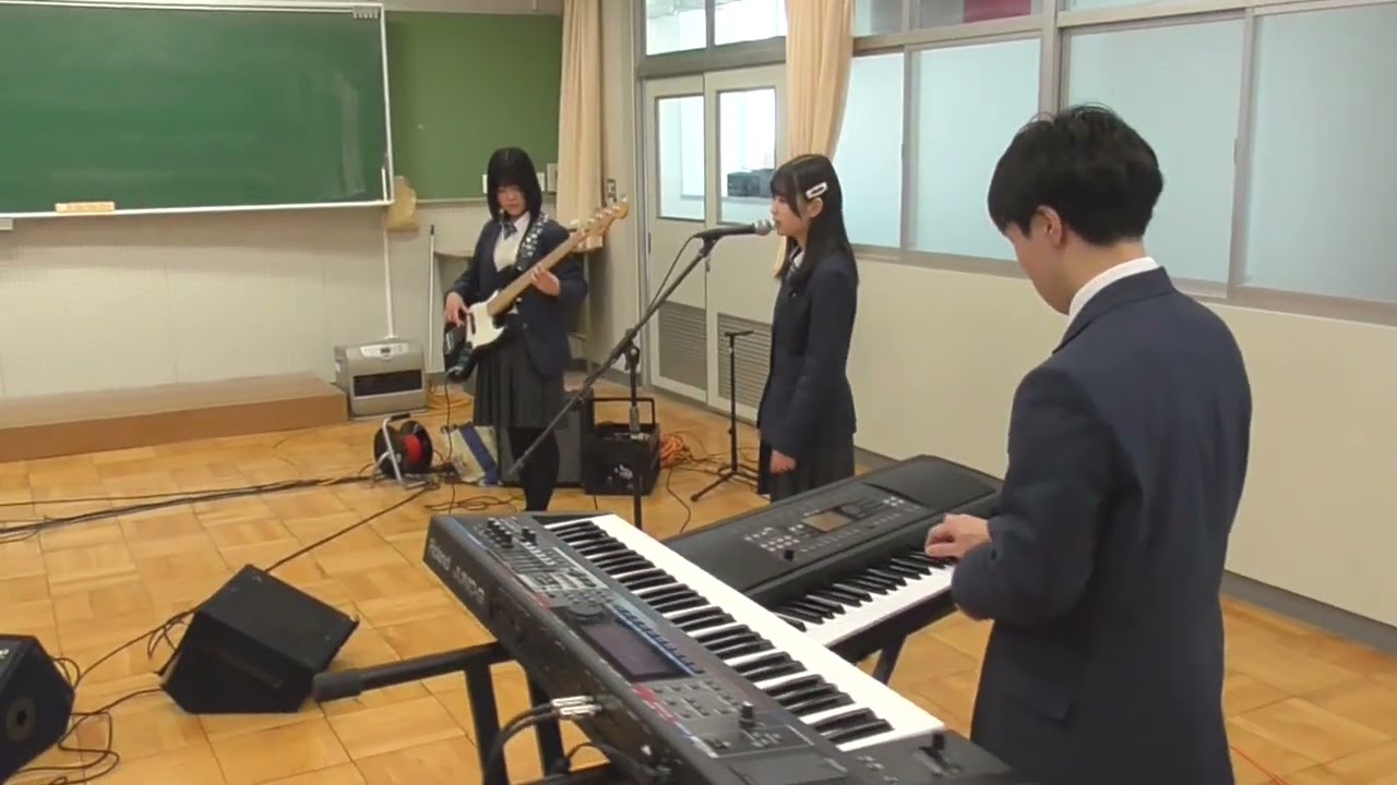 WORLD’S END UMBRELLA / ハチ  Cover
