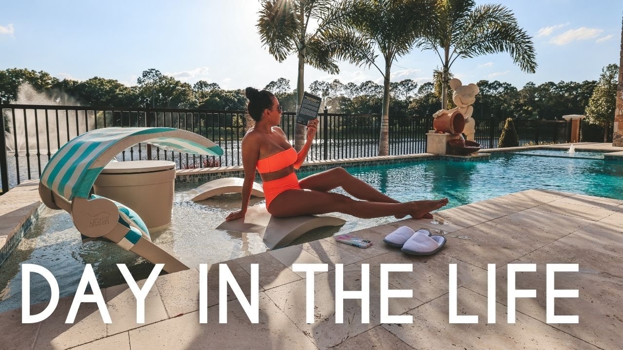 A Day in the Life | Living in Disney