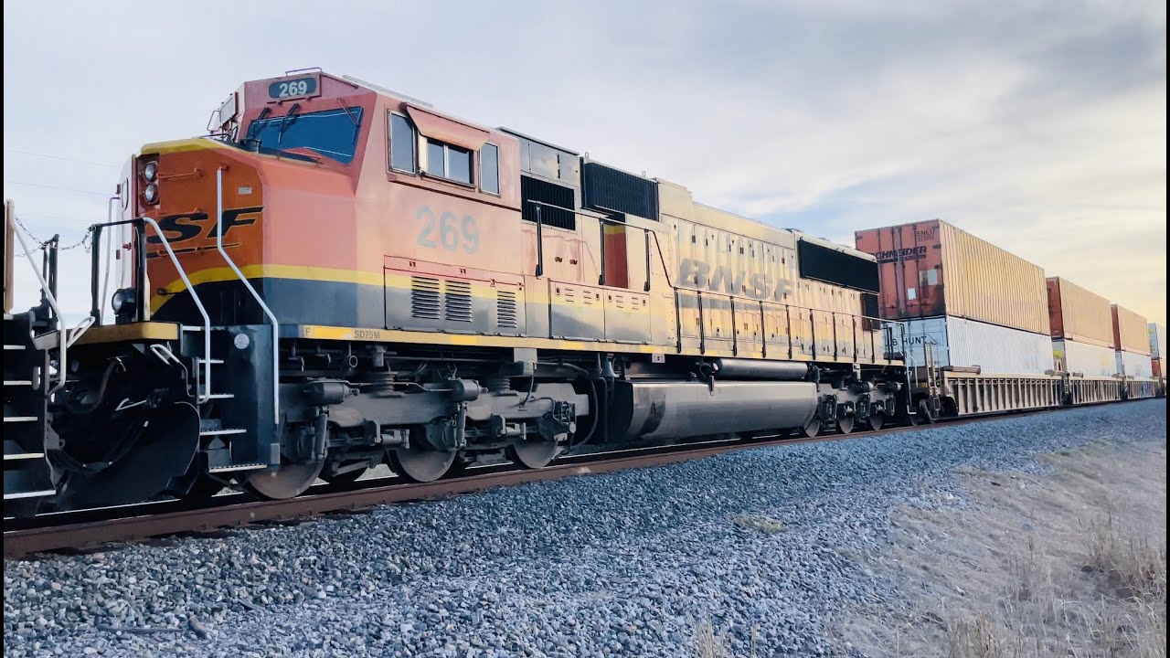 BNSF 5072 H2 C44-9W w/ H4 SD75M trailing on intermodal!
