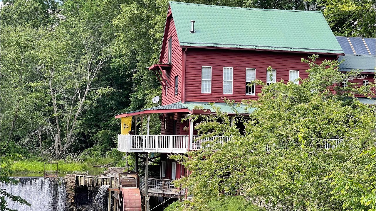 1059 Mitchell Mill Rd, N Wilkesboro NC