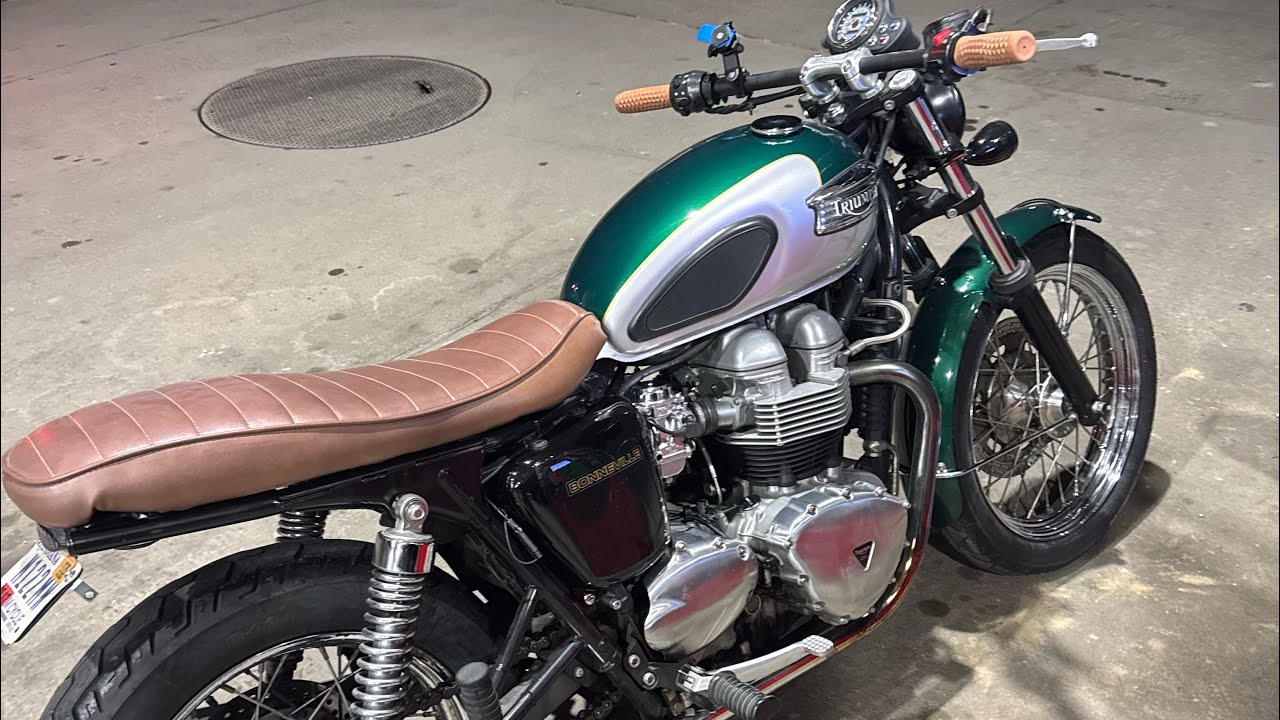 Can mustard ride a motorcycle?