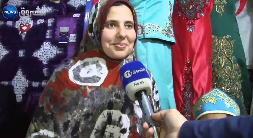 جيجل: المرأة الريفية تعرض إبداعاتها ببلدة سطارة