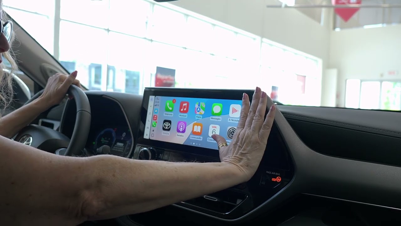 Les services connect&eacute;s offerts dans les v&eacute;hicules Toyota