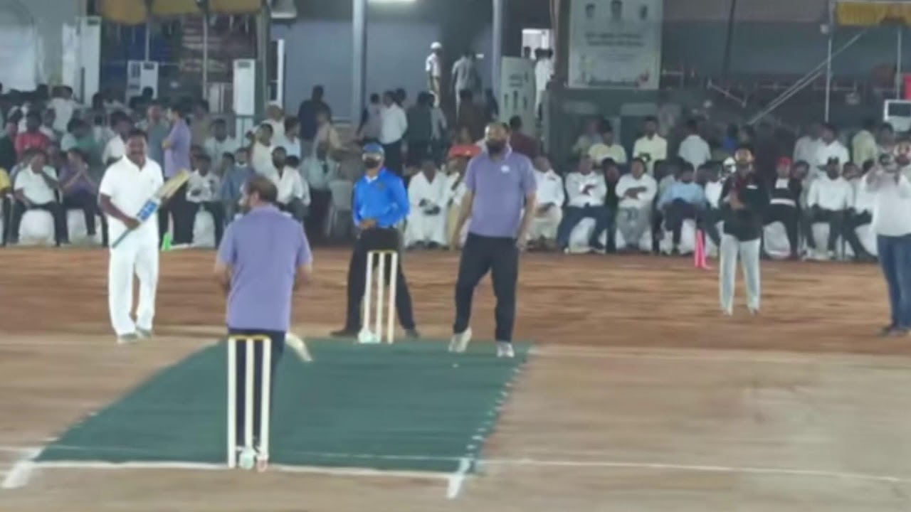 ఆటవిడుపు MLA MLC S CRICKET GAMES