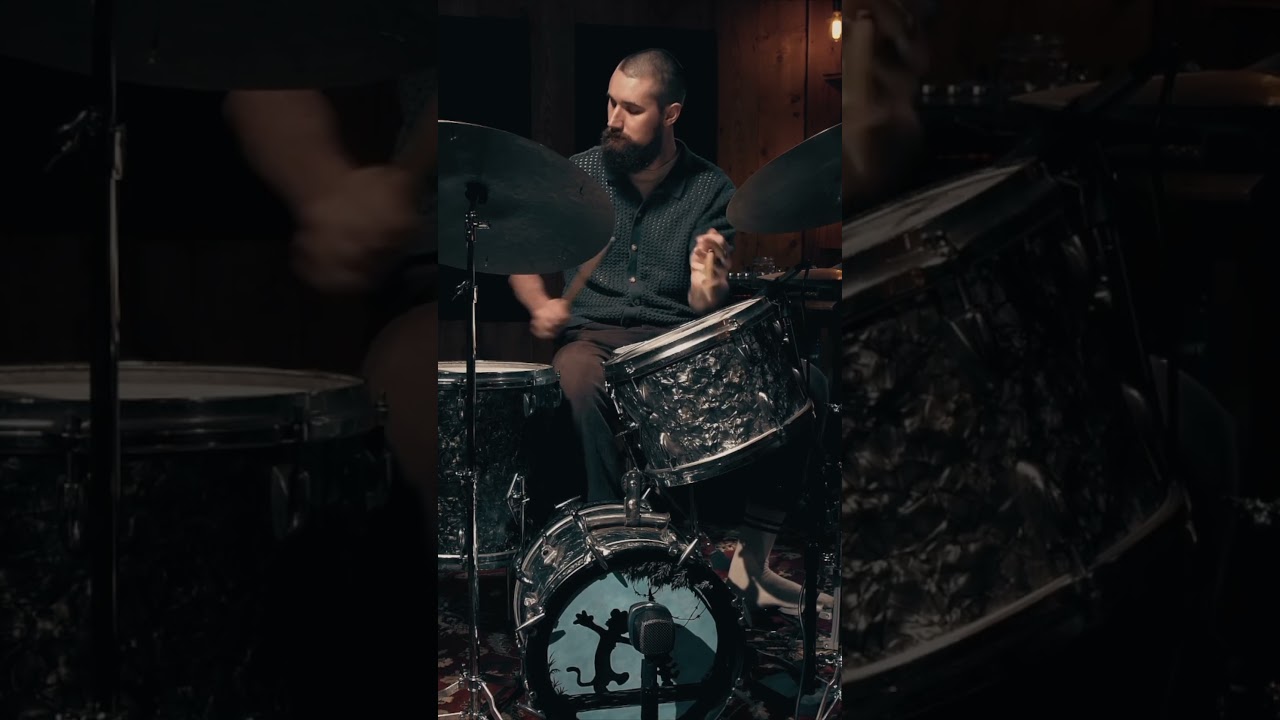 #jazzlife #improviseddrumsolo #bebopjazz #drummer #drumming #elvinjones #phillyjoejones #jazzdrums