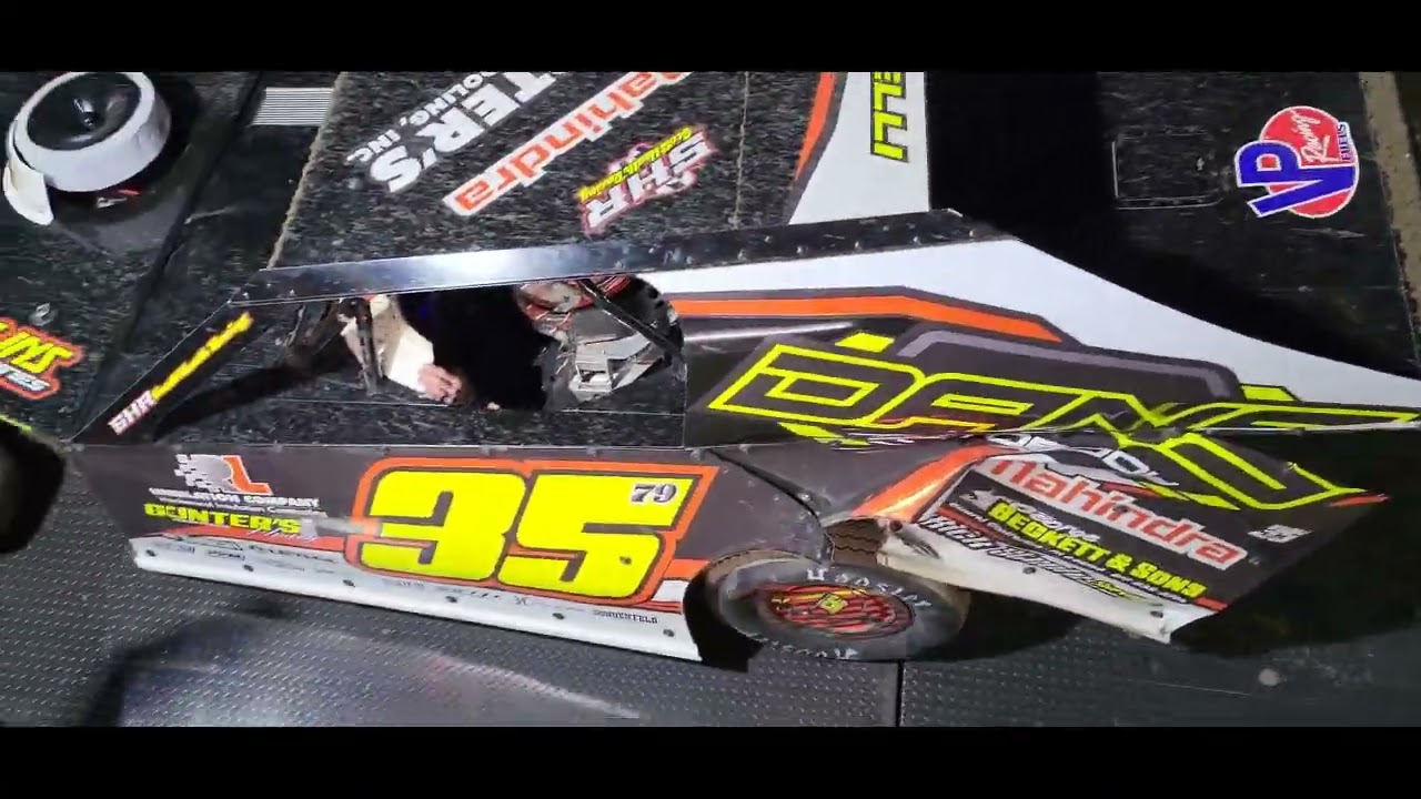 “Speedweeks: Hot Laps, Feature, and a Turn 1 Crash — Feb 3”