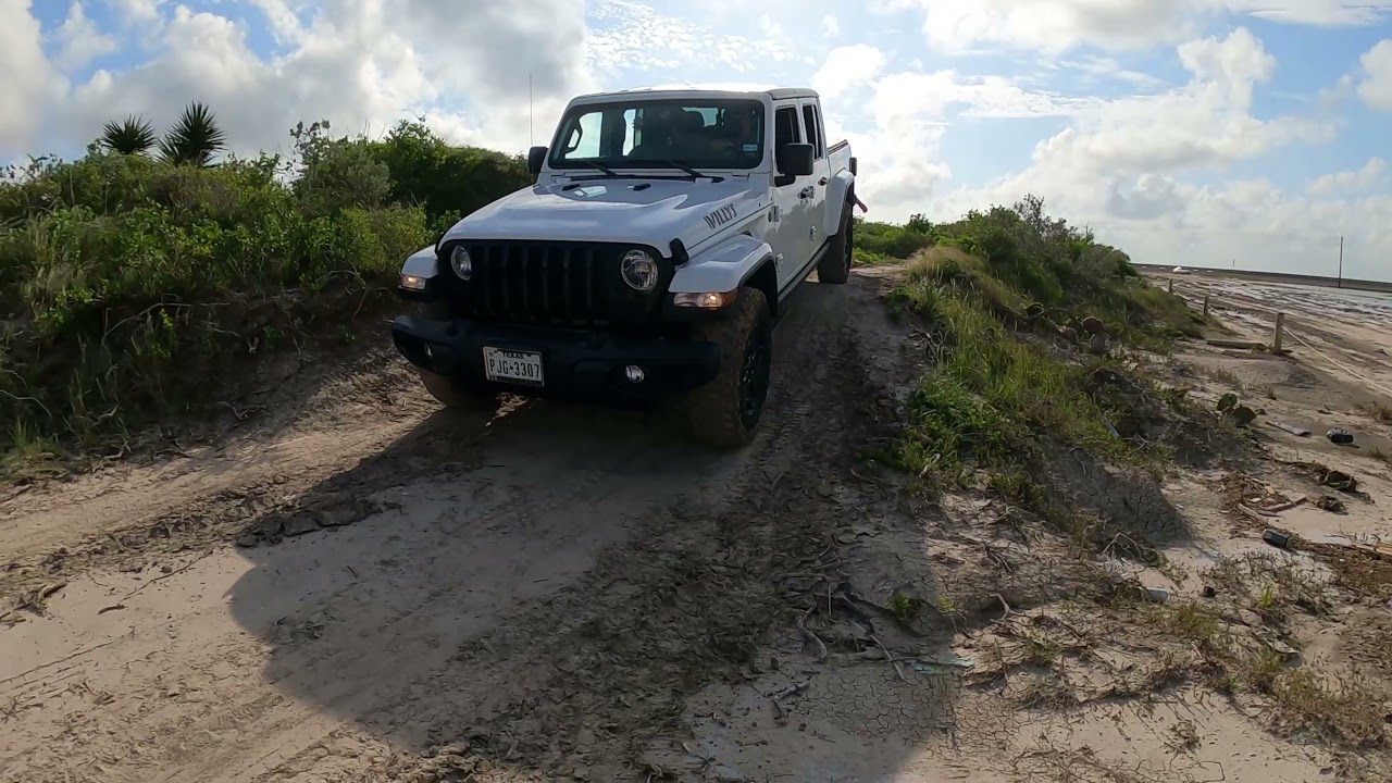 2021 Jeep Gladiator Willys first off road adventure
