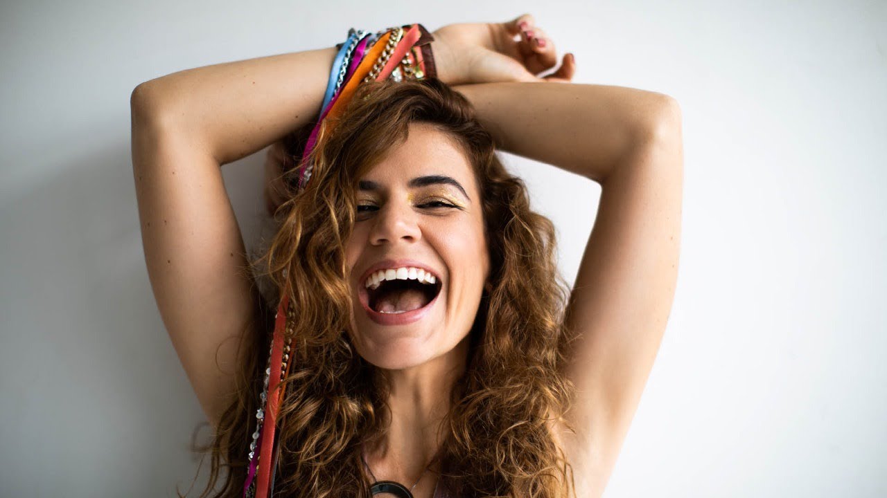Mariana Aydar em “Arraial da Mariana” do Sesc Pompeia para o Música #EmCasaComSesc