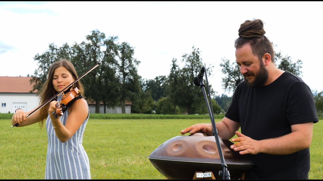 Ayasa Outdoor Session: Benny Bettane and Mel - Violin and G2 Ionian 16 