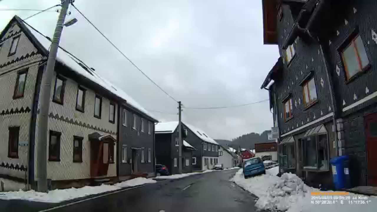 D: Hasenthal. Stadt Sonneberg. Landkreis Sonneberg. Ortsdurchfahrt. April 2015