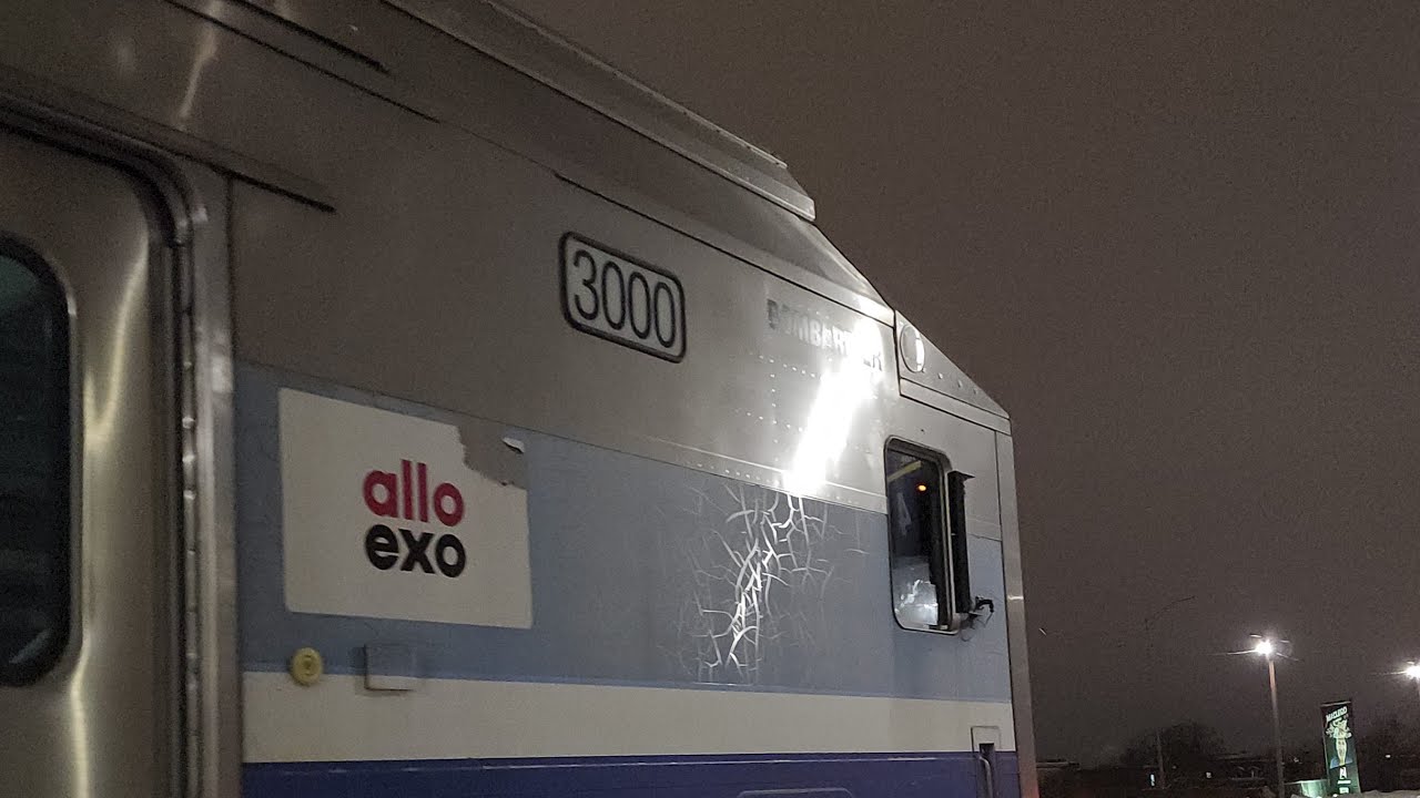 Exo commuter train ride west to Dorval station on the original Bombardier 3000 MultiLevel coach!