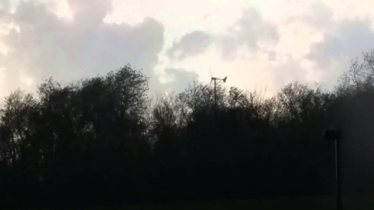 BERGEY 7 KW Wind turbine in storm