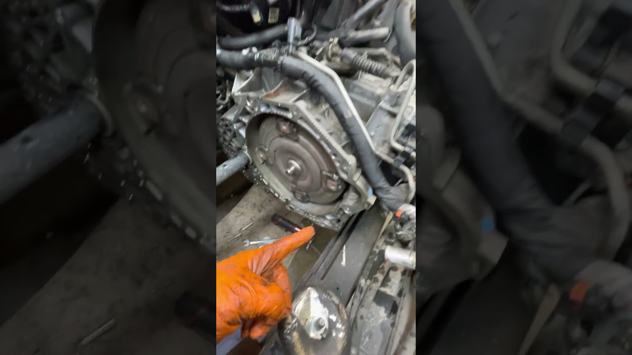 Советы и рекомендации по снятию двигателя 3.6 с Chevrolet Impala 2006-2018 годов выпуска. Также о...