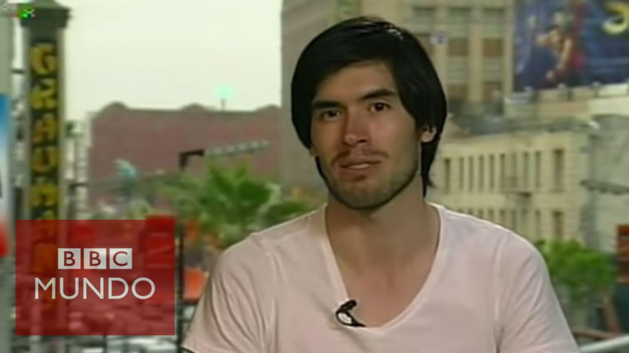Germán Garmendia: el chileno que arrasa en YouTube con HolaSoyGerman - BBC Mundo