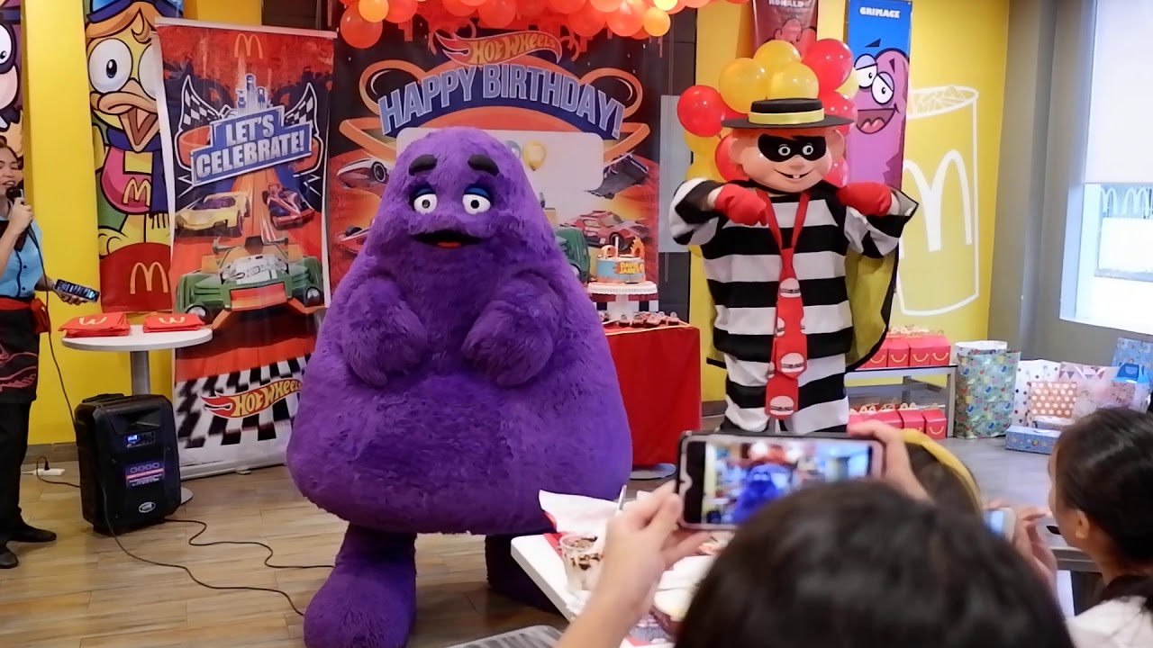 Dave's McDonalds Party