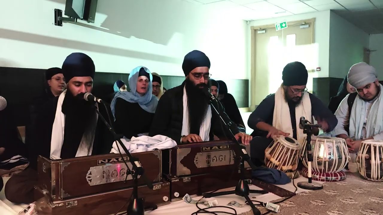 25/12/2025 Rainsbai Kirtan Sri Guru Singh Sabha Birmingham part 3