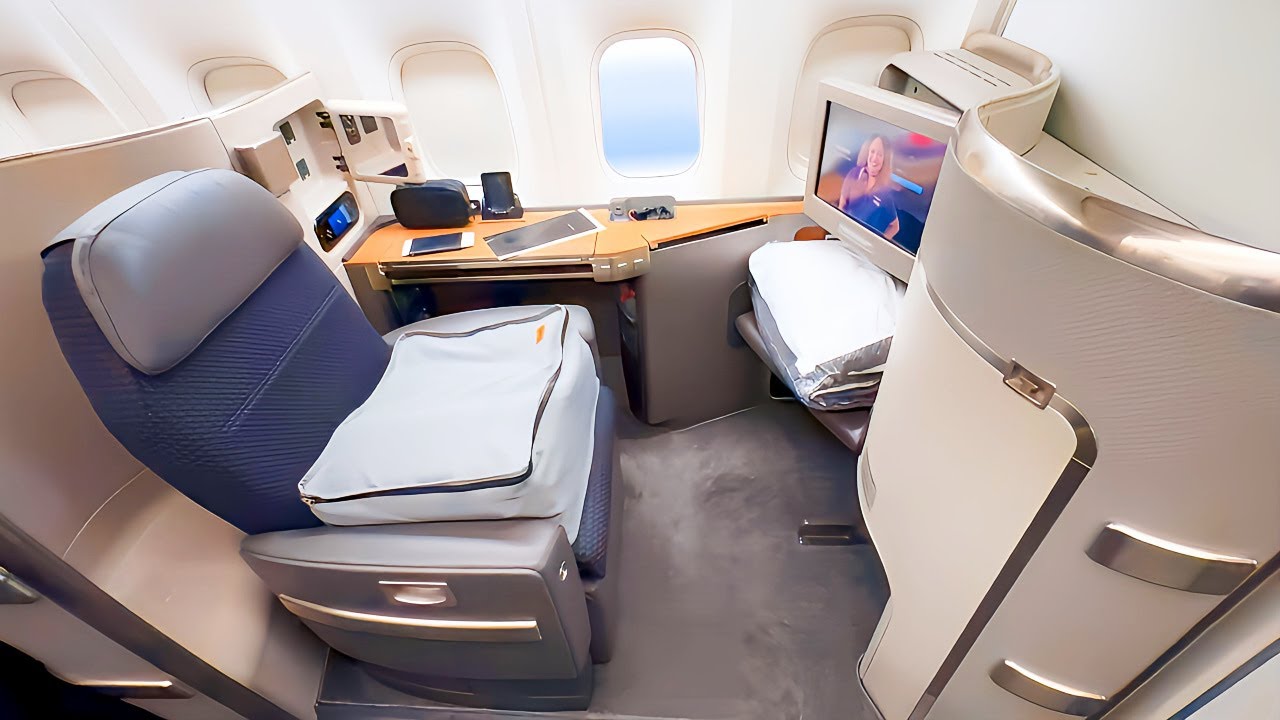 Шокирующий опыт перелета первым классом American Airlines из Далласа в Лондон | Boeing 777-300ER