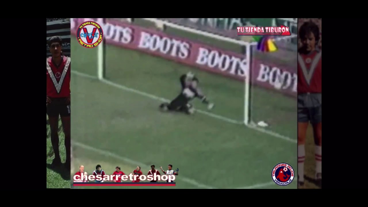 Negrito Santos comparte algunos de sus grandes goles con los tiburones de el veracruz