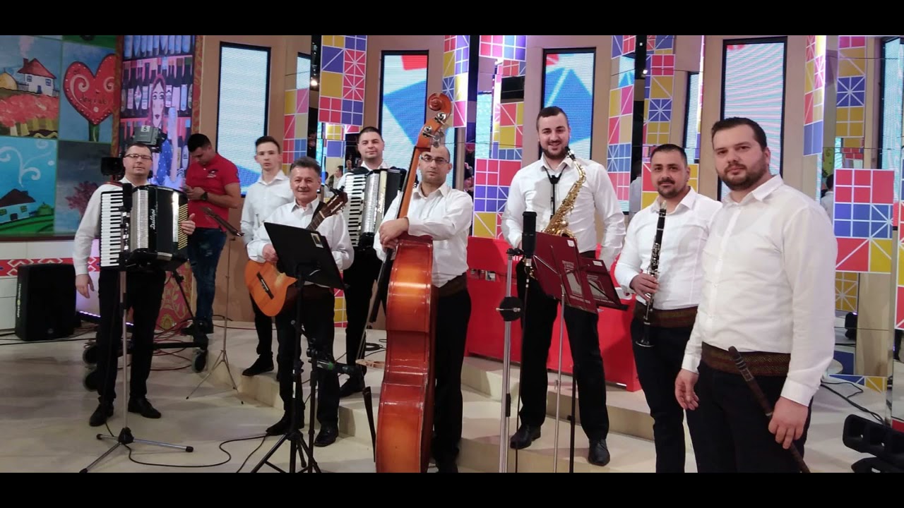 Narodni Orkestar Iz Banatskog Novog Sela - Igre iz  Pirota 1