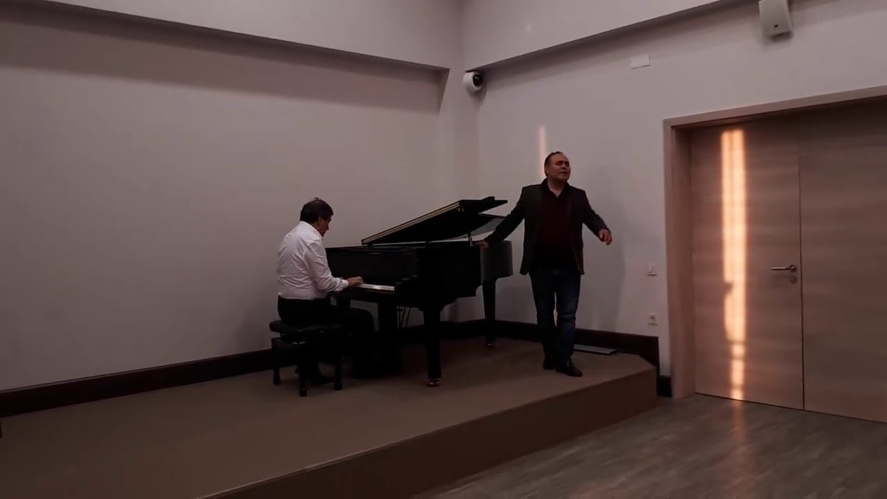 Azər Zeynalov 