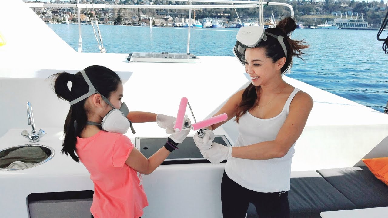 Onboard Lifestyle ep.6 Painting the decks on our Catamaran...finally!