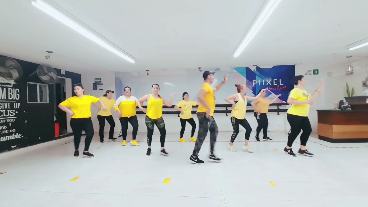 PERO LA RECUERDO / PANCHO BARRAZA, SUPER LAMAS / ZUMBA / BAILE ACTIVO / COREOGRAFIA / JOHN AGUILERA