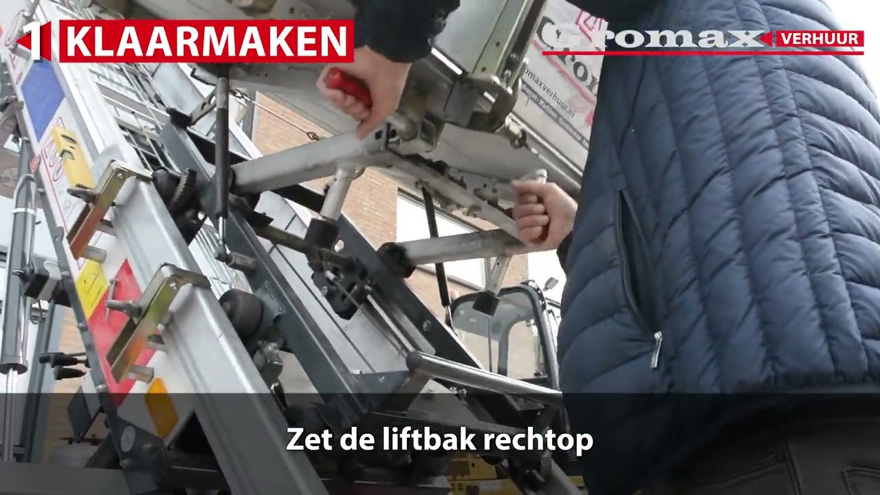 Ladderlift op aanhanger 18 m