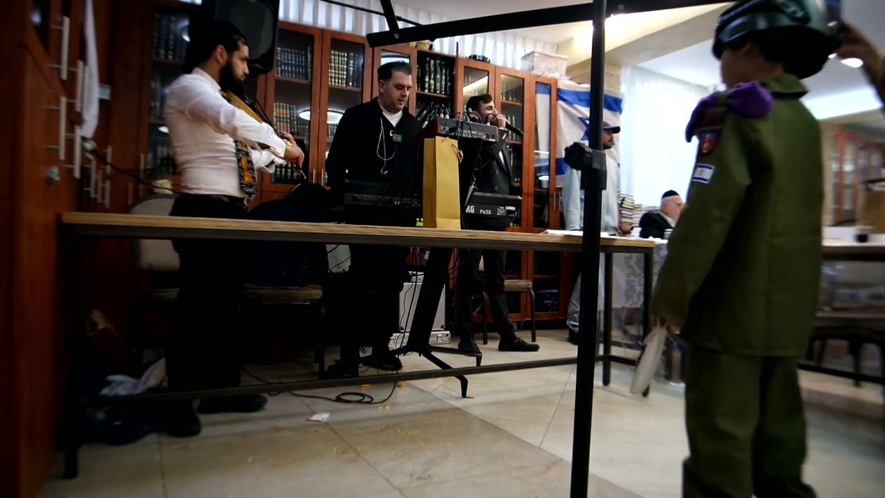 מאיר הכנר האגדי בפורים במהוול מרגש מקא'ם חיג'אז יחד עם הפייטן ישראל דיין בבית שמש