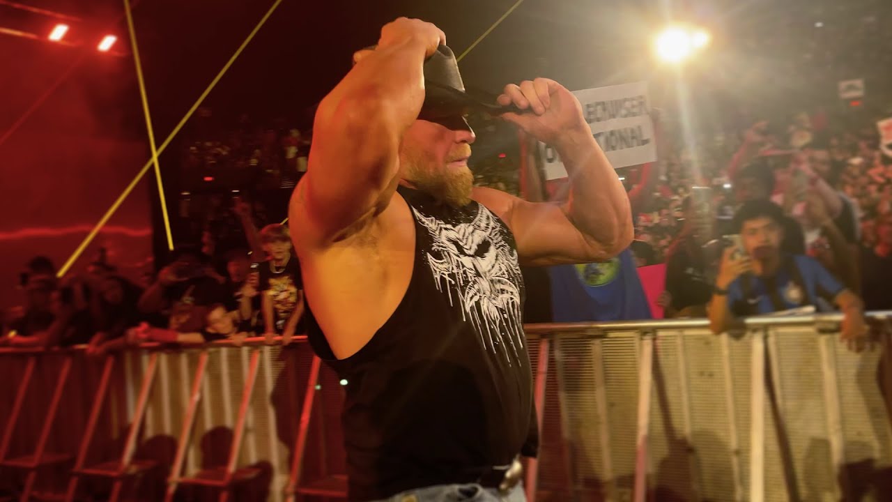 Brock Lesnar Entrance Live | WWE Smackdown 9/12/25 (Norfolk, VA)