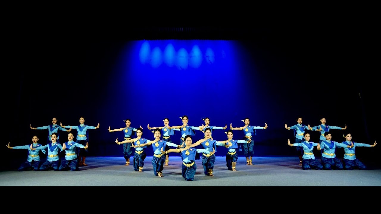 របាំស្មារតីយុវជនកម្ពុជា