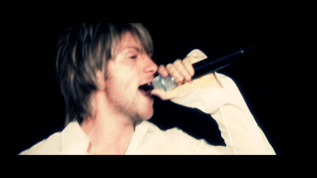 Gene Thomas kom wat dichterbij officiele clip