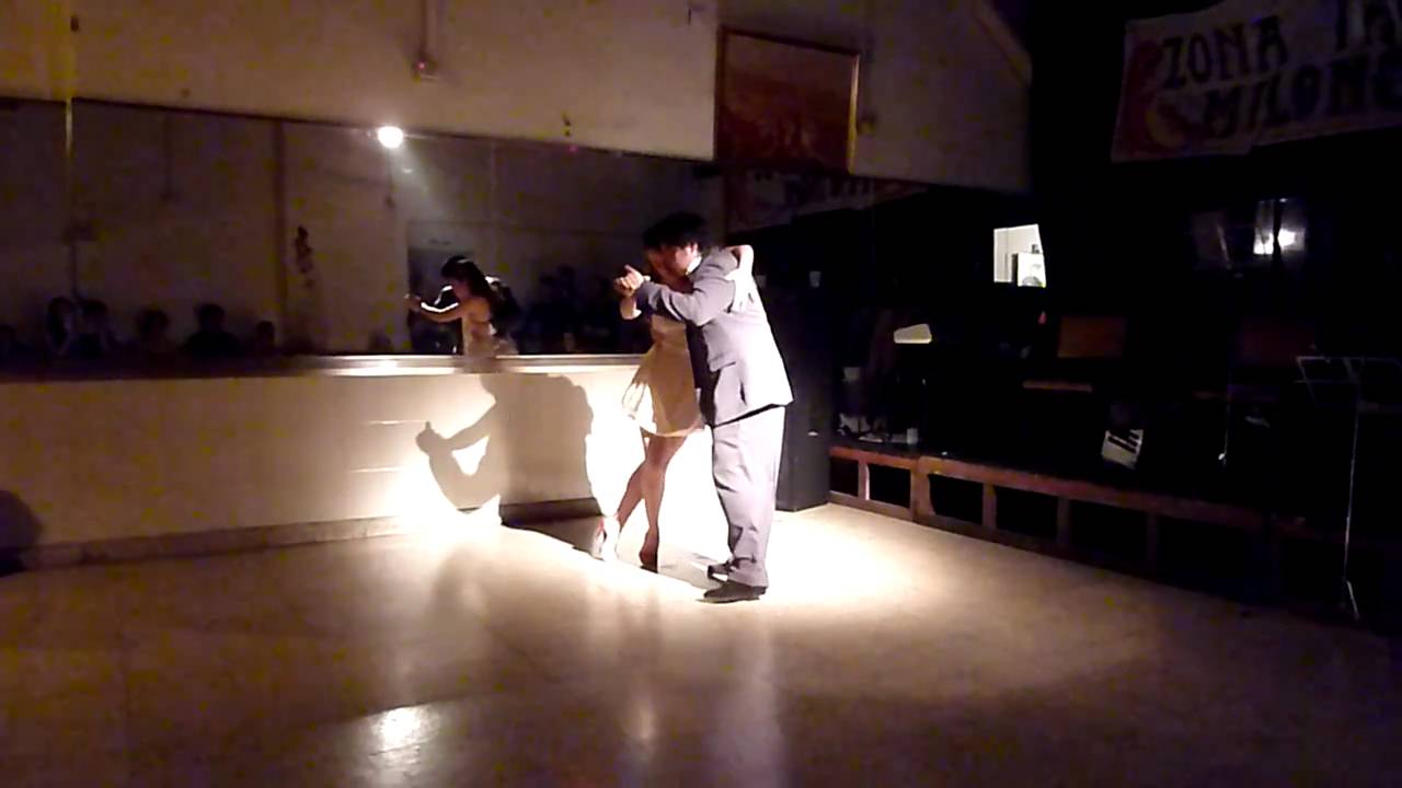 Ine Rossetti y Augusto Lagardera en ZonaTango Milonga 1