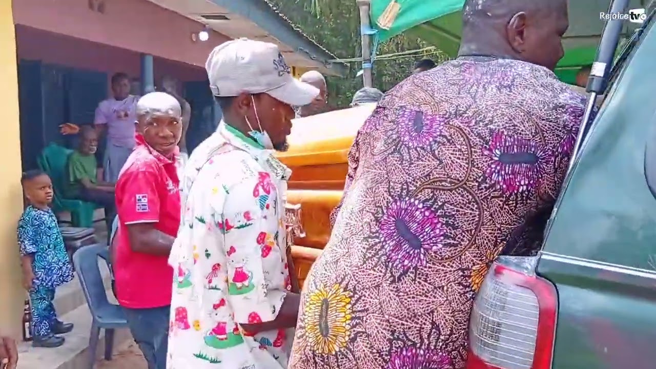 The funeral of Late Mr Simeon Onwuha Orji AkA Onye Nkuzi at Ndundu Uturu 