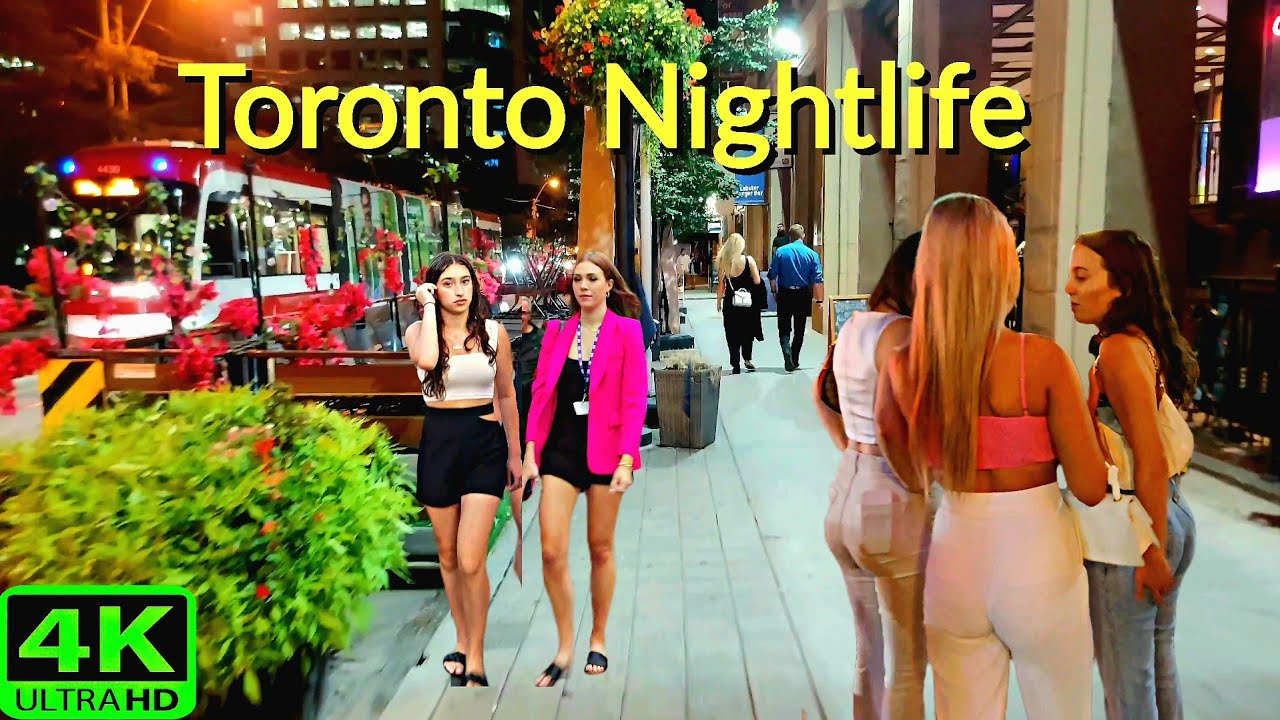 【4K】THIS IS WHAT NIGHTLIFE TORONTO CANADA LOOKS LIKE | DOWNTOWN NIGHT WALK