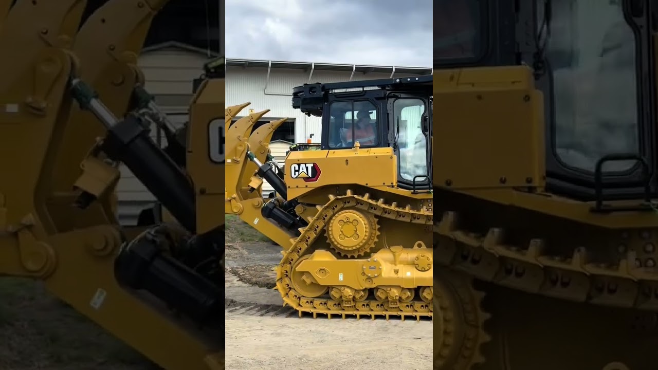 What size Cat&reg; Dozer? 🤔