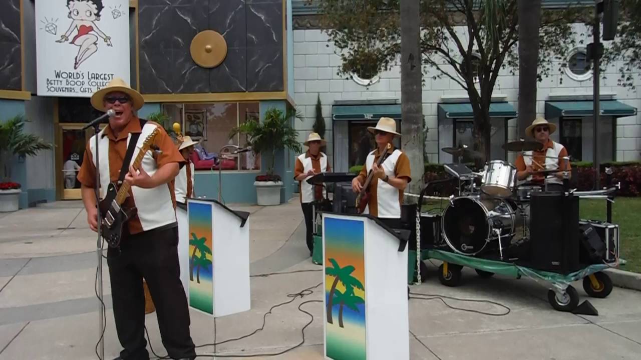 Universal Studios, Island of Adventure Live Music Band, Orlando, FL