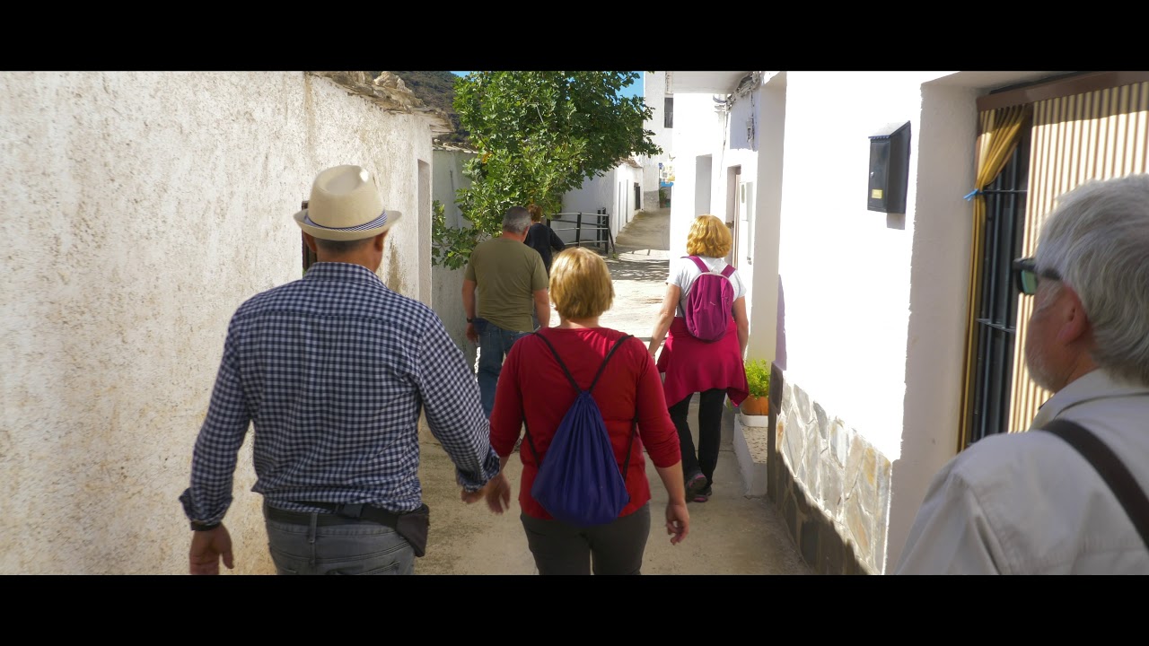 Cástaras y Nieles. Sumérgete en la Alpujarra granadina.